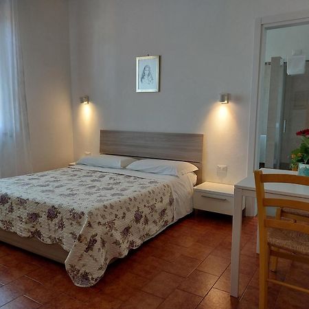 B&B Soleluna Піза Екстер'єр фото